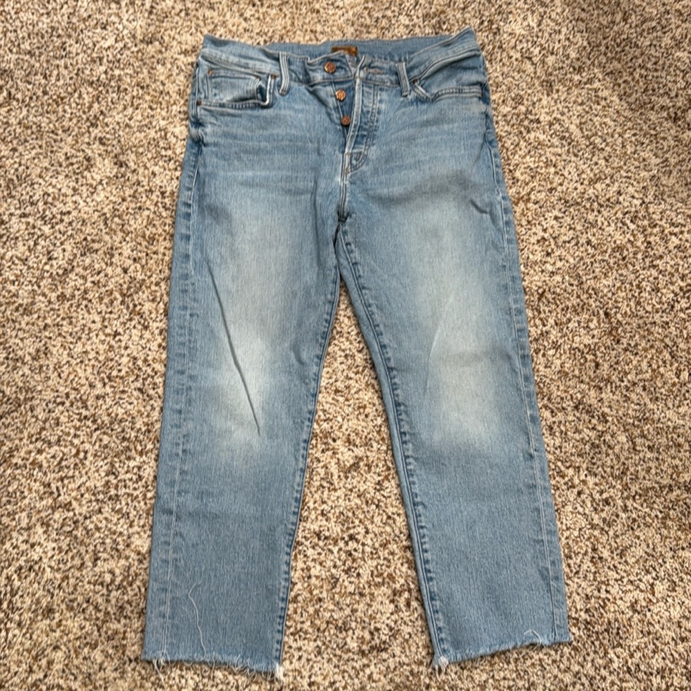 MotherJeans-The Scrapper Ankle Fray
Size 28
23.5 inch inseam